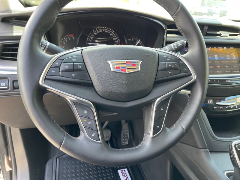 2017 Cadillac XT5