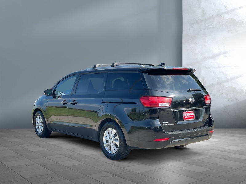 2017 Kia Sedona