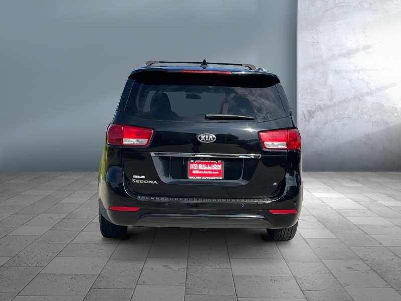 2017 Kia Sedona