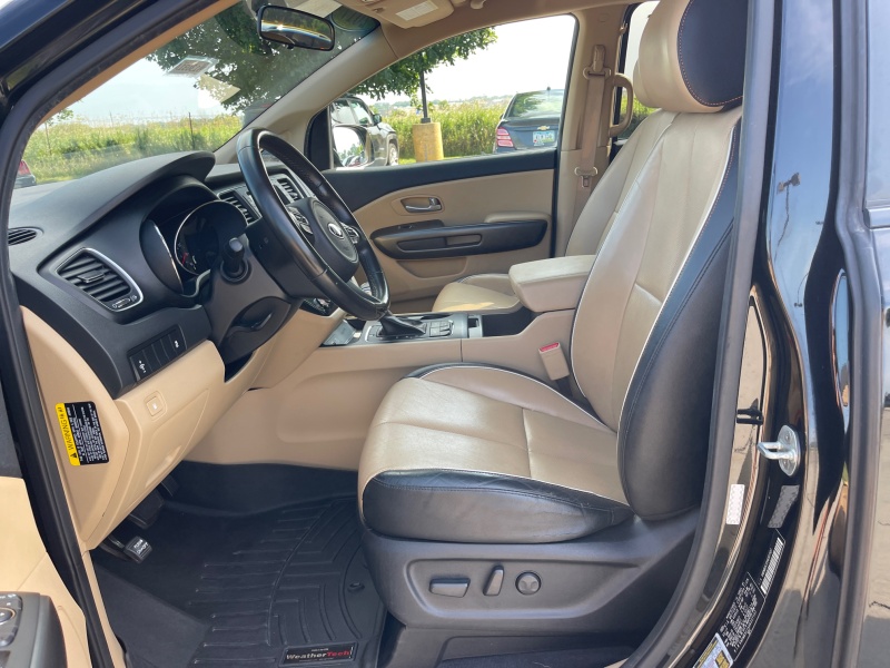 2017 Kia Sedona