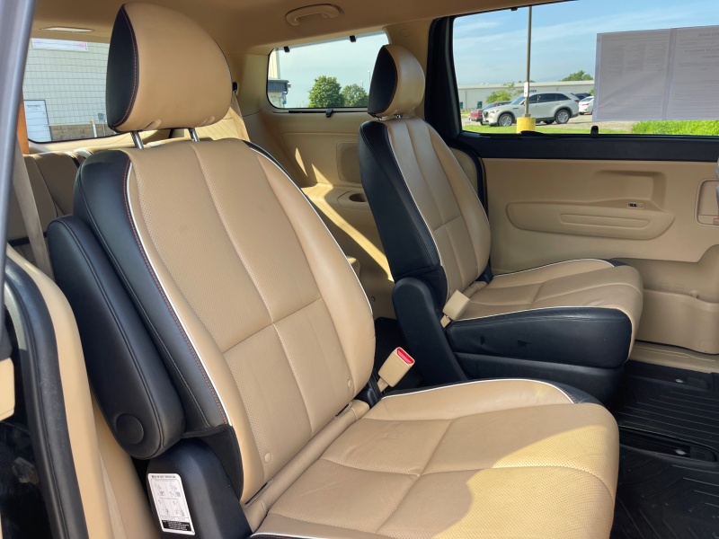 2017 Kia Sedona