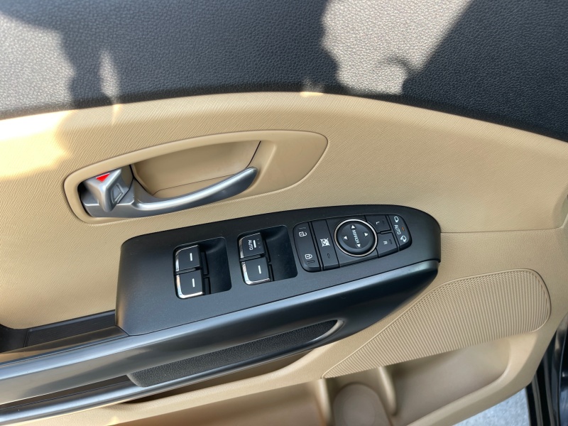 2017 Kia Sedona