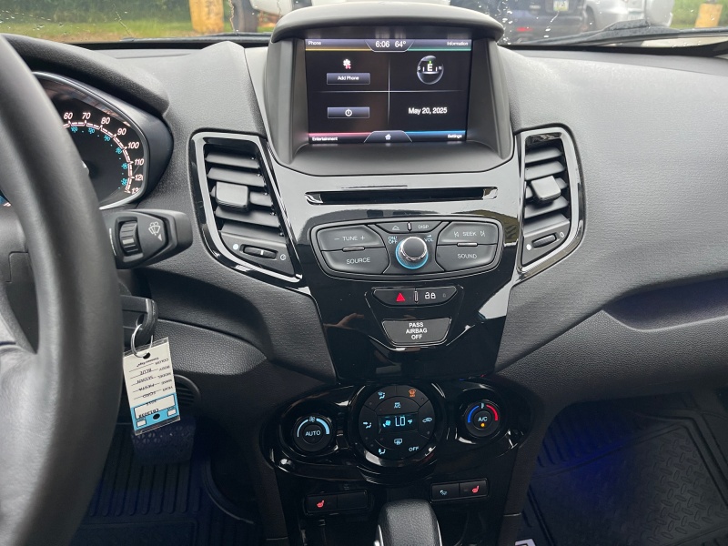 2015 Ford Fiesta