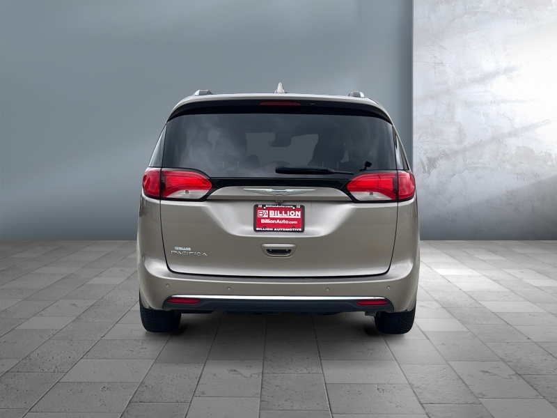 2017 Chrysler Pacifica