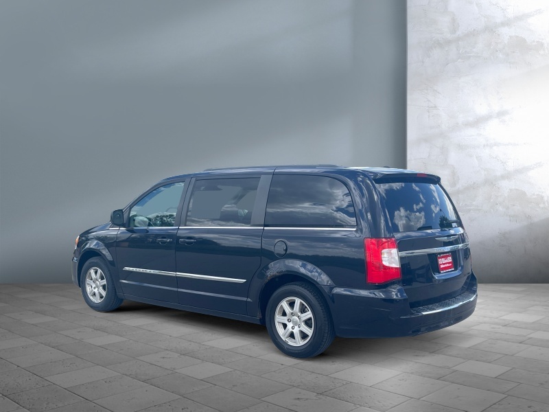 2011 Chrysler Town and Country