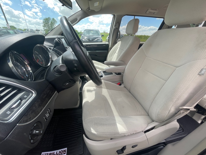 2011 Chrysler Town and Country