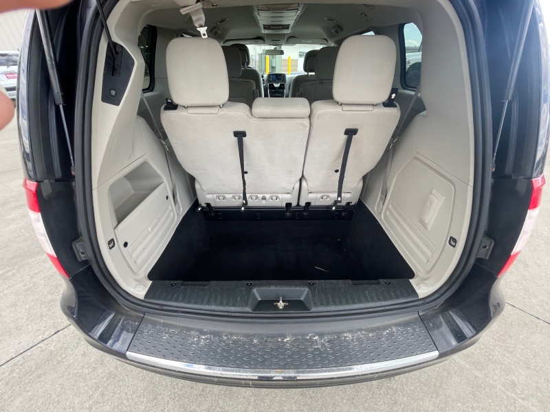2011 Chrysler Town and Country