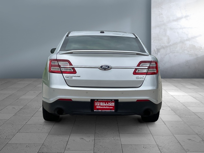 2018 Ford Taurus