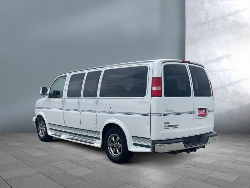 2011 Chevrolet Express Cargo Van