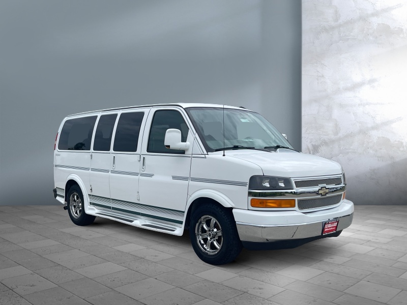 2011 Chevrolet Express Cargo Van