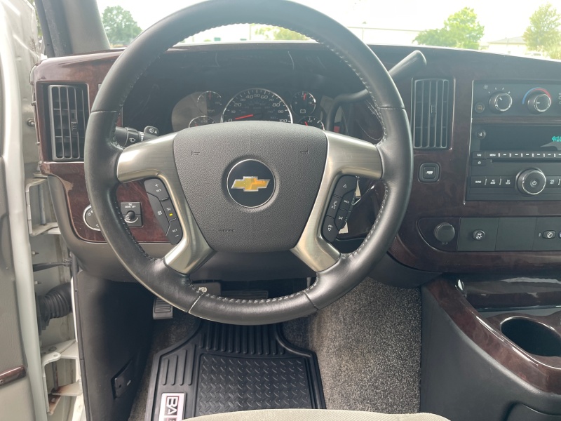 2011 Chevrolet Express Cargo Van