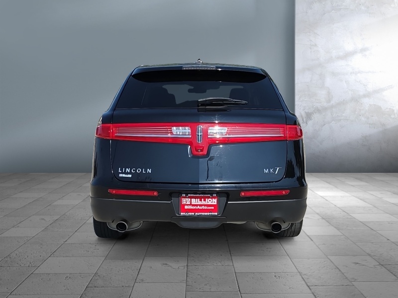 2017 Lincoln MKT