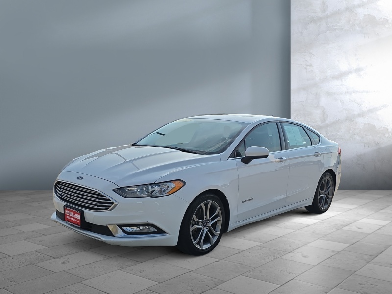 Used 2017 Ford Fusion SE Hybrid Car