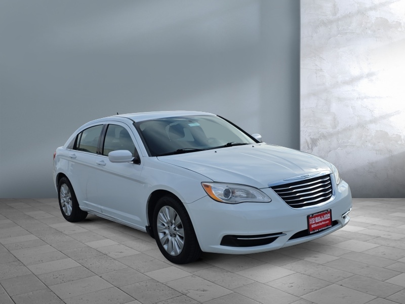 2013 Chrysler 200
