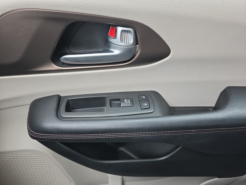 2017 Chrysler Pacifica