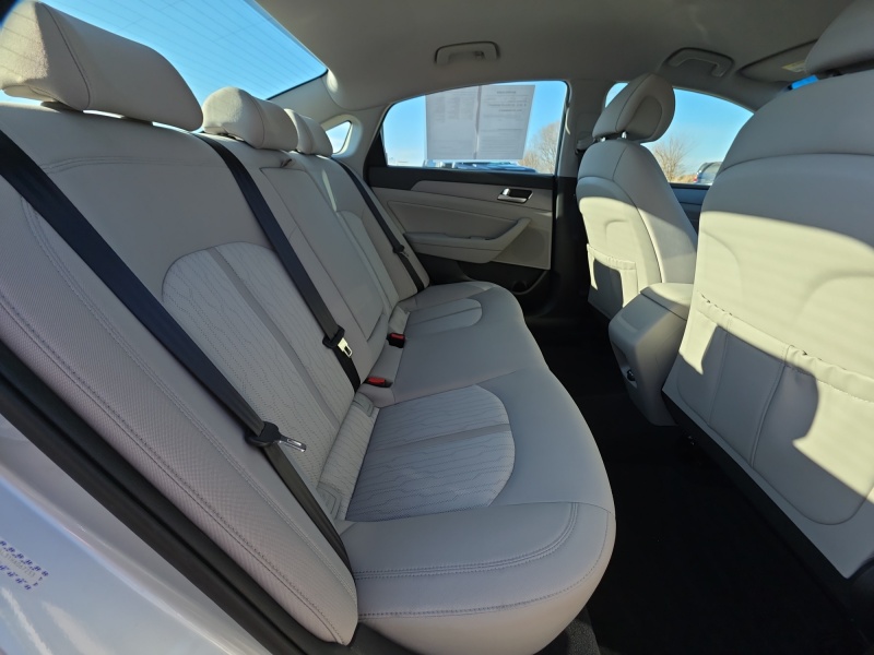 2017 Hyundai Sonata Hybrid