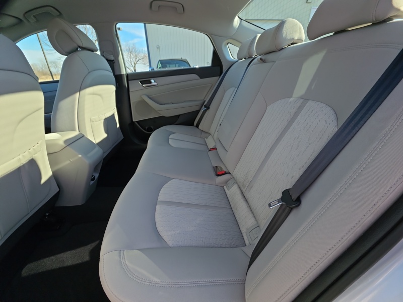 2017 Hyundai Sonata Hybrid