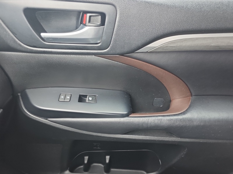 2017 Toyota Highlander