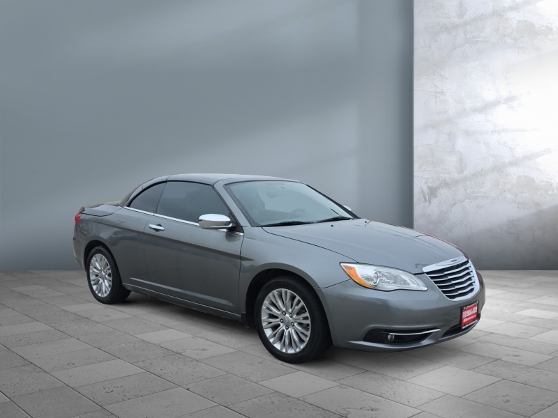 2011 Chrysler 200