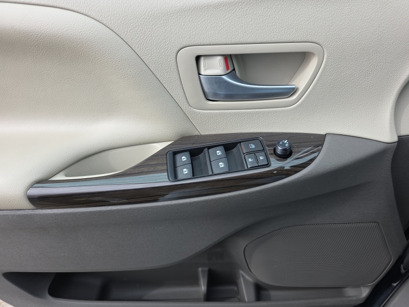 2017 Toyota Sienna