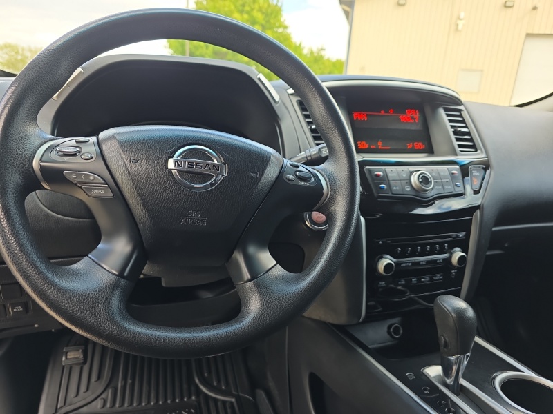2015 Nissan Pathfinder