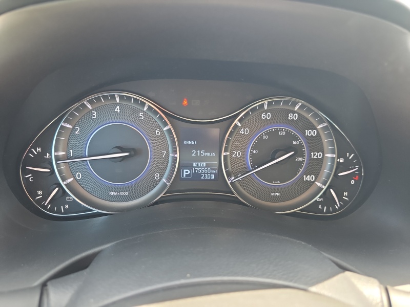 2015 INFINITI QX80