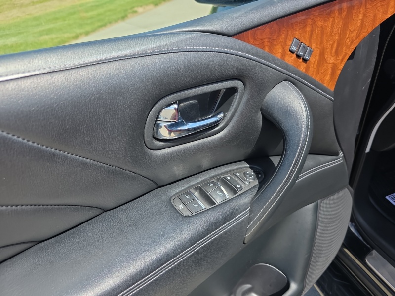 2015 INFINITI QX80