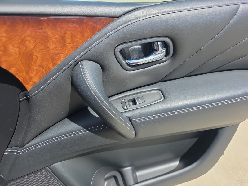 2015 INFINITI QX80