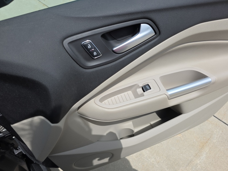 2013 Ford C-Max Hybrid