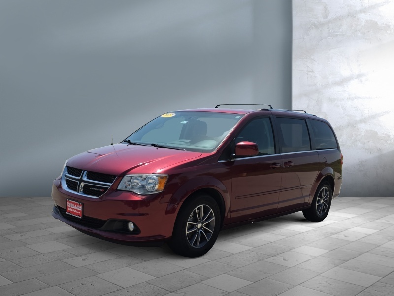Used 2014 Dodge Grand Caravan SXT Vans