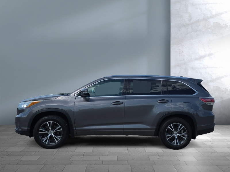 2016 Toyota Highlander