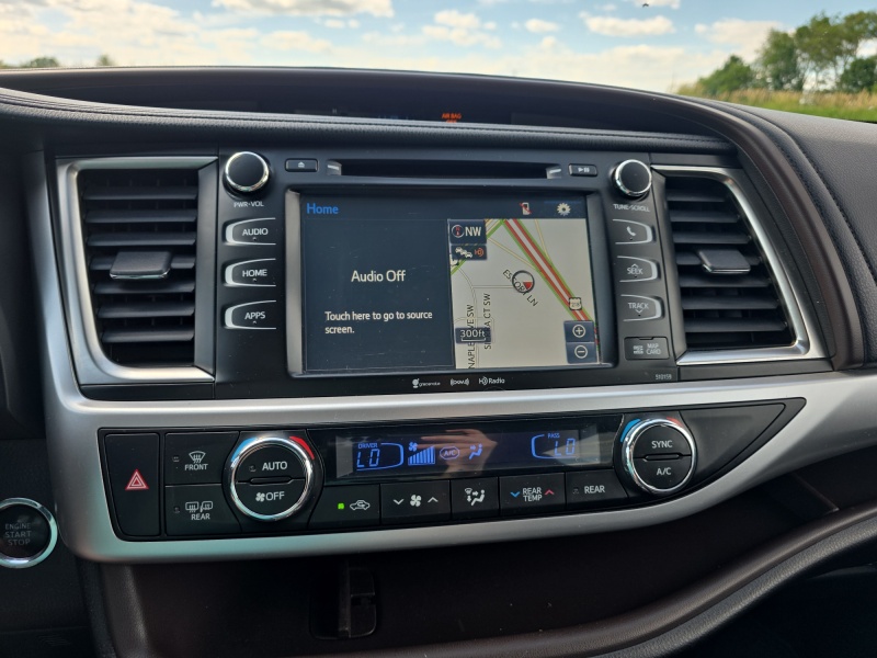 2016 Toyota Highlander