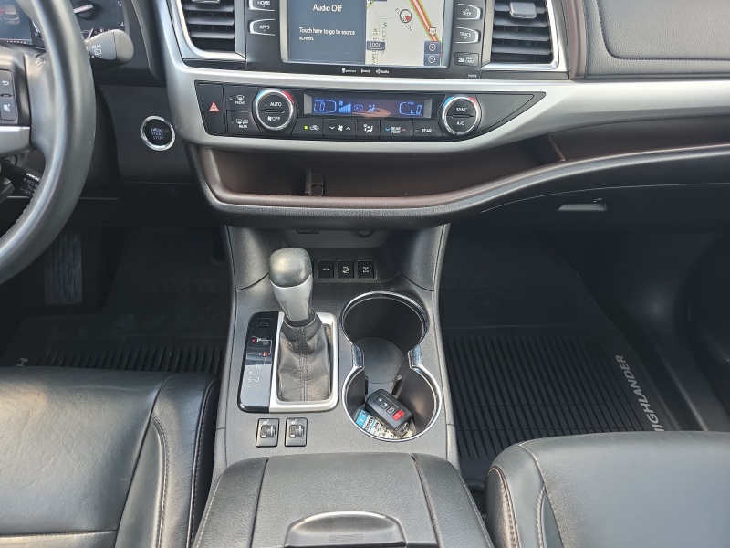 2016 Toyota Highlander