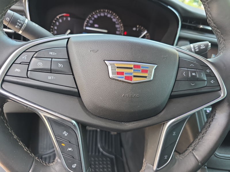2017 Cadillac XT5