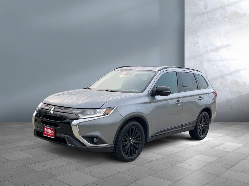 Used 2020 Mitsubishi Outlander LE Crossover