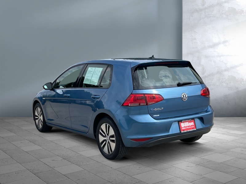 2016 Volkswagen e-Golf