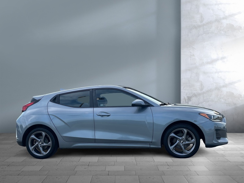 2019 Hyundai Veloster