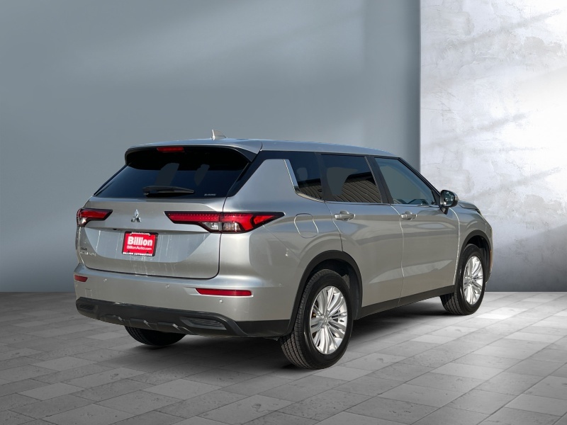 2022 Mitsubishi Outlander