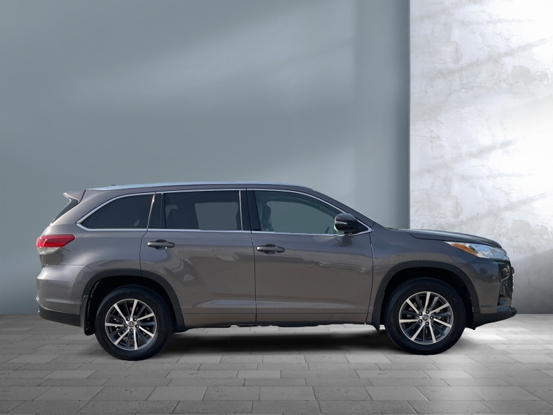 2017 Toyota Highlander