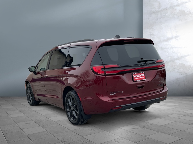 2023 Chrysler Pacifica