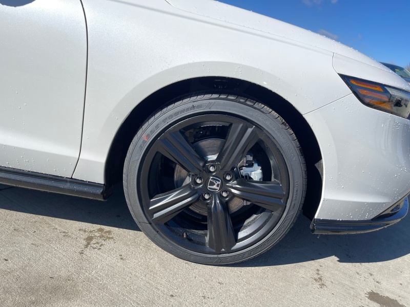 2025 Honda Accord Hybrid
