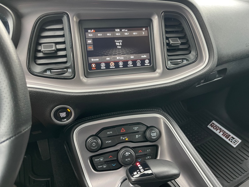 2022 Dodge Challenger