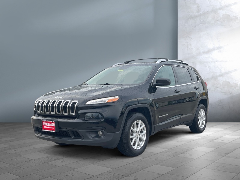 Used 2017 Jeep Cherokee Latitude SUV