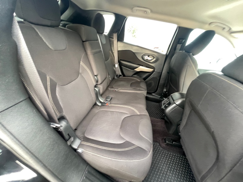 2017 Jeep Cherokee