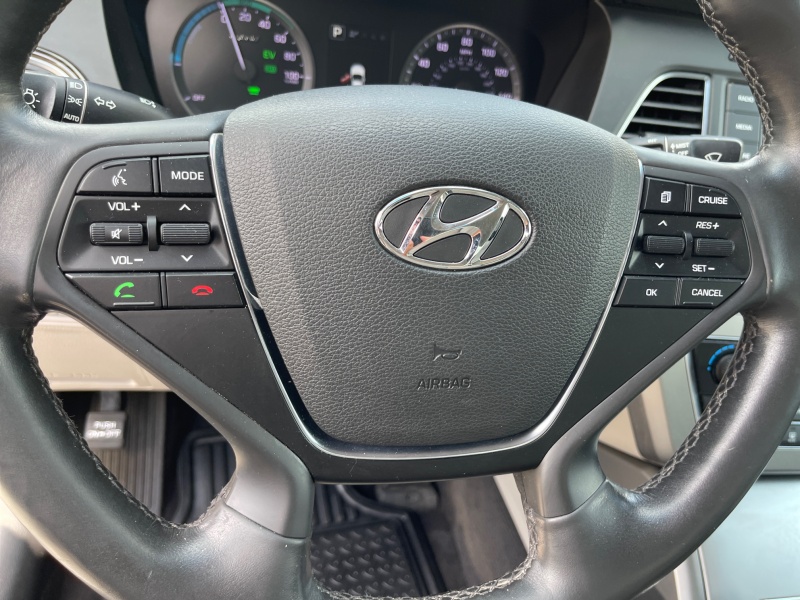 2016 Hyundai Sonata Hybrid