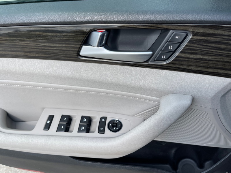 2016 Hyundai Sonata Hybrid