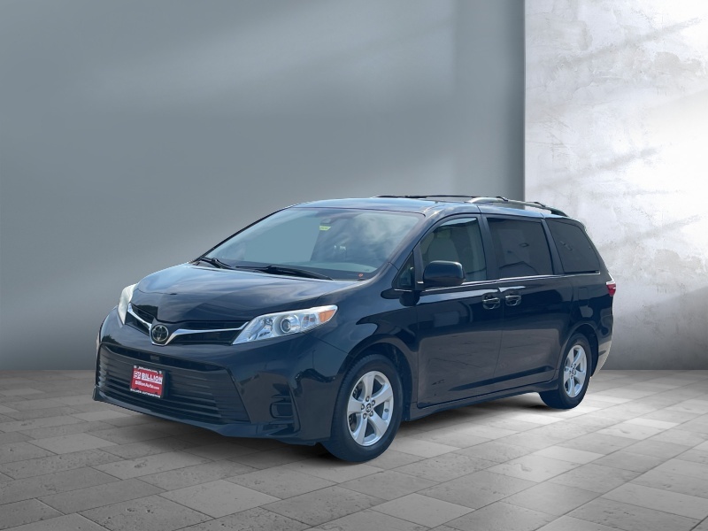 Used 2019 Toyota Sienna LE Vans