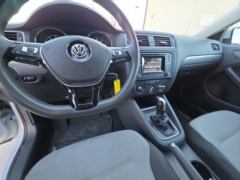 2017 Volkswagen Jetta