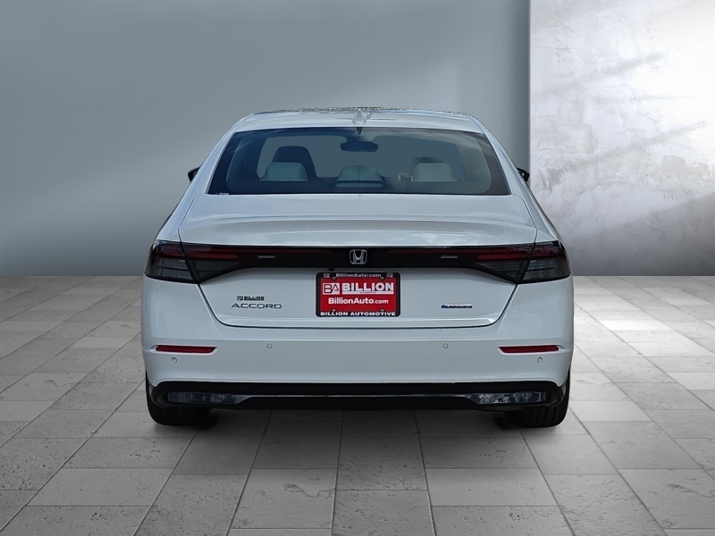 2025 Honda Accord Hybrid