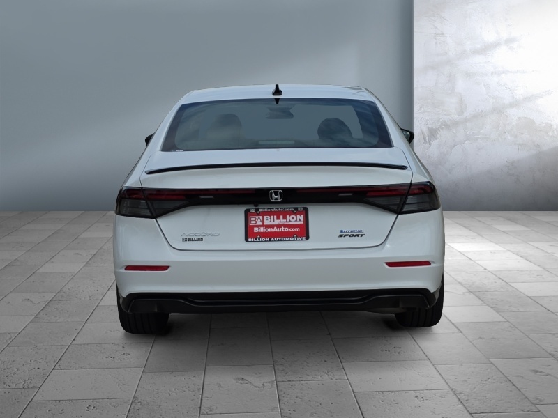 2025 Honda Accord Hybrid